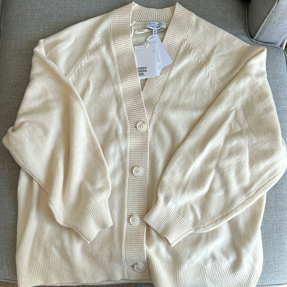 Cream oversized wool cardigan size medium